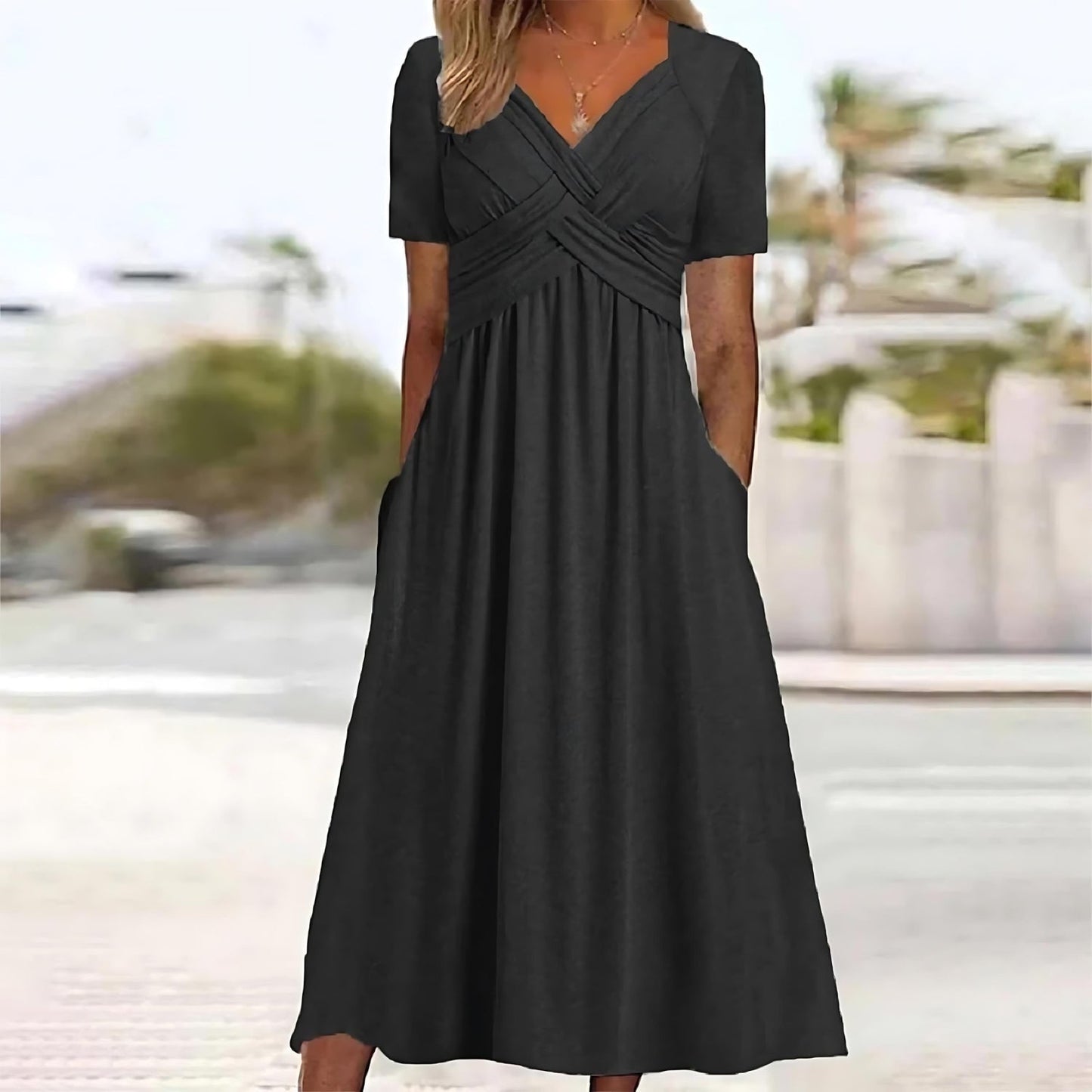 ANNE - ELEGANTE JURK MET BUIKBEDEKKING