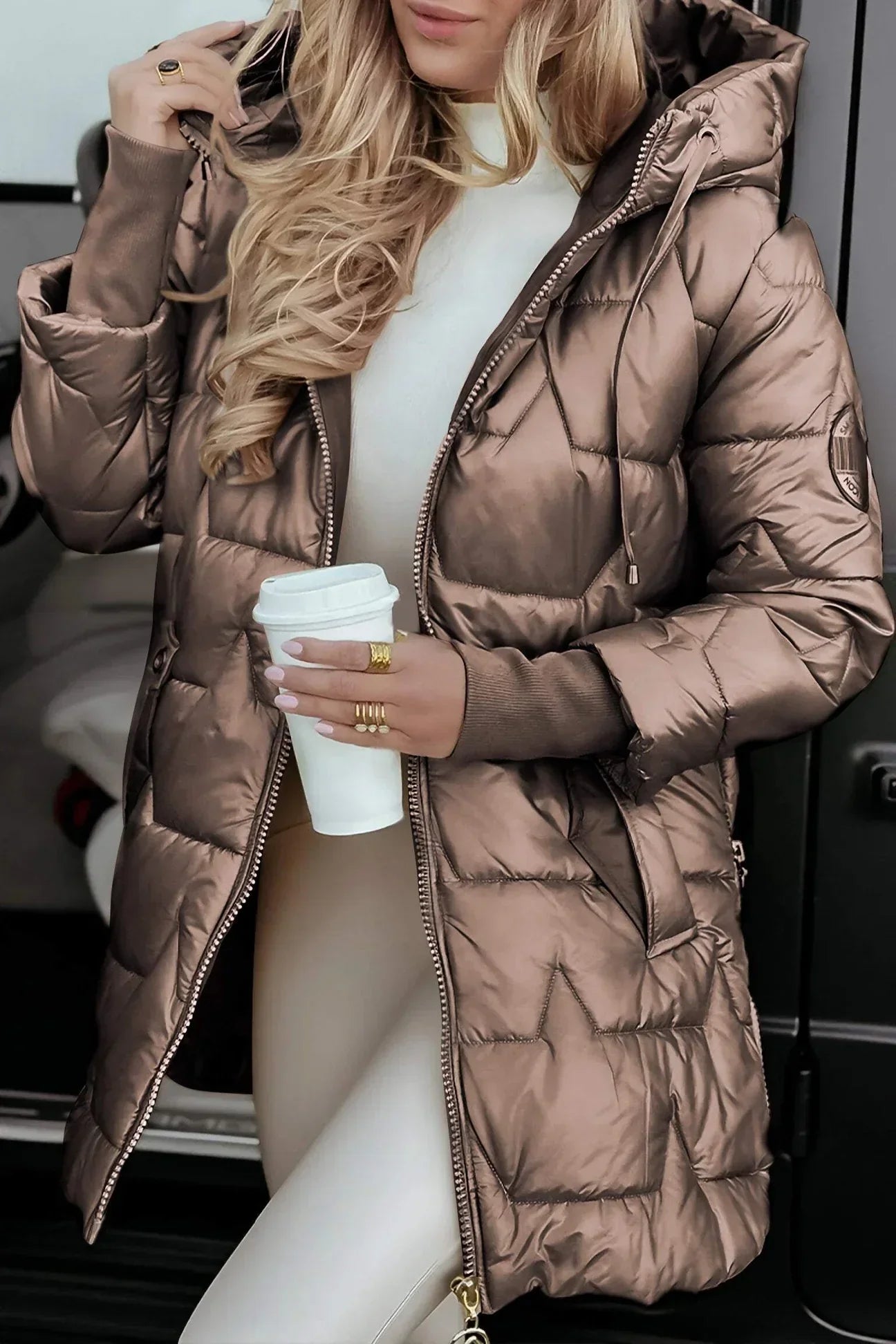 Diana - Elegante Winterjas met Capuchon en Vulling
